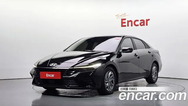 Фотография автомобиля — Hyundai Avante CN7