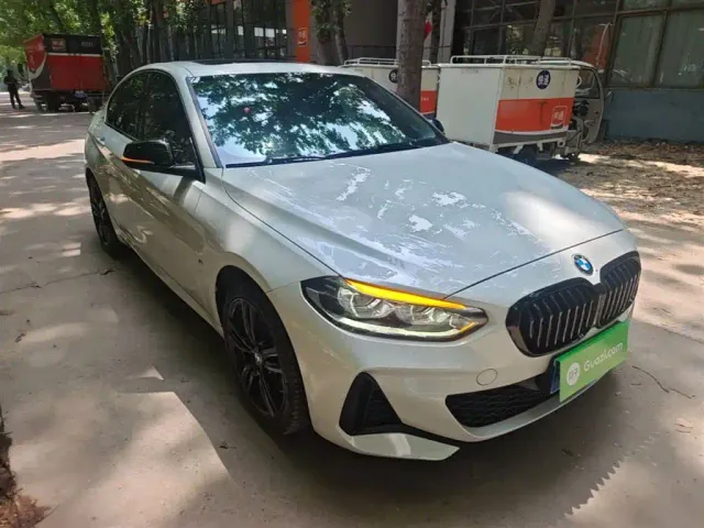 BMW 1 Series — Фото автомобиля 3