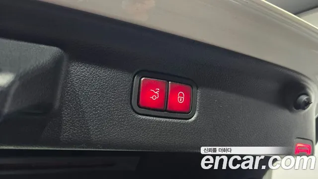 Mercedes-Benz S-Class — Фото автомобиля 18