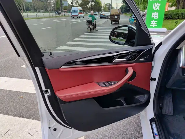 BMW X3 — Фото автомобиля 6