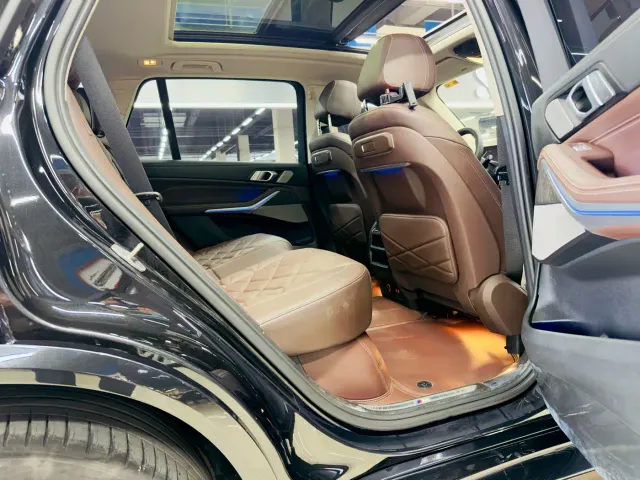 BMW X5 — Фото автомобиля 11