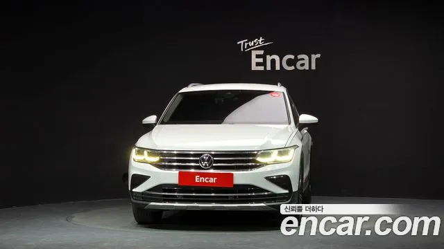 Volkswagen Tiguan Generation 2 — Фото автомобиля 3