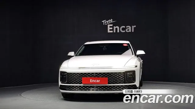 Hyundai Grandeur GN7 — Фото автомобиля 3