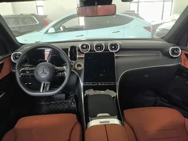 Mercedes-Benz GLC-Class — Фото автомобиля 9