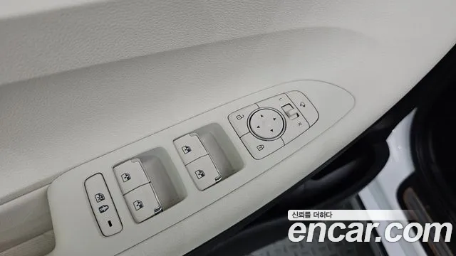 Hyundai Grandeur New — Фото автомобиля 16