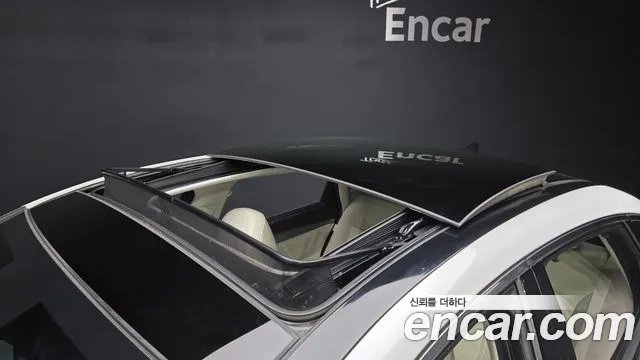Hyundai Grandeur New — Фото автомобиля 25