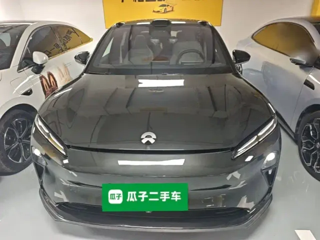 Nio ET5 Touring — Фото автомобиля 2