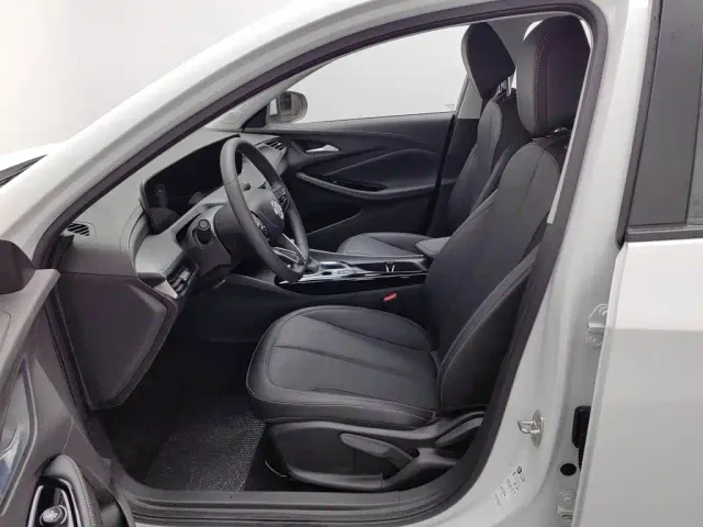 Buick Verano — Фото автомобиля 10