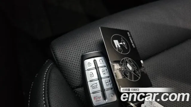 Genesis GV70 2.5T Бензин AWD — Фото автомобиля 27