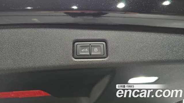 Audi Q5 40 TDI quattro S Line Black Edition — Фото автомобиля 27