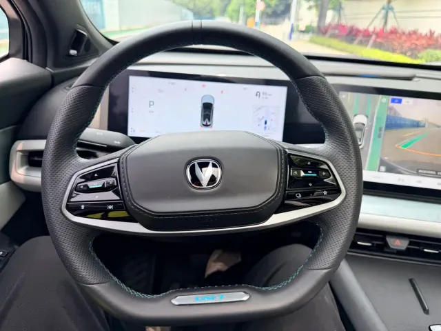 Changan UNI-T — Фото автомобиля 14