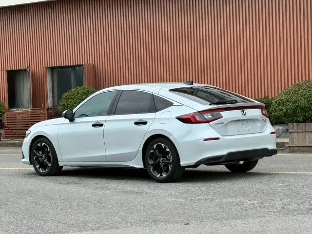 Honda Civic — Фото автомобиля 9