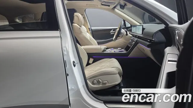 Genesis GV80 — Фото автомобиля 26