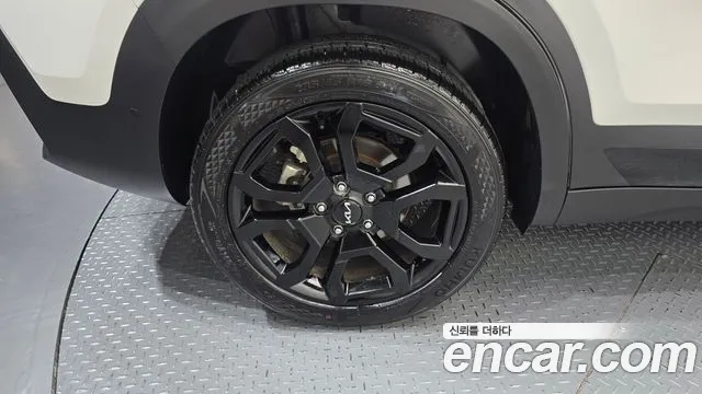 Kia Seltos — Фото автомобиля 5