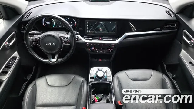 Kia Niro Niro Plus Air — Фото автомобиля 7