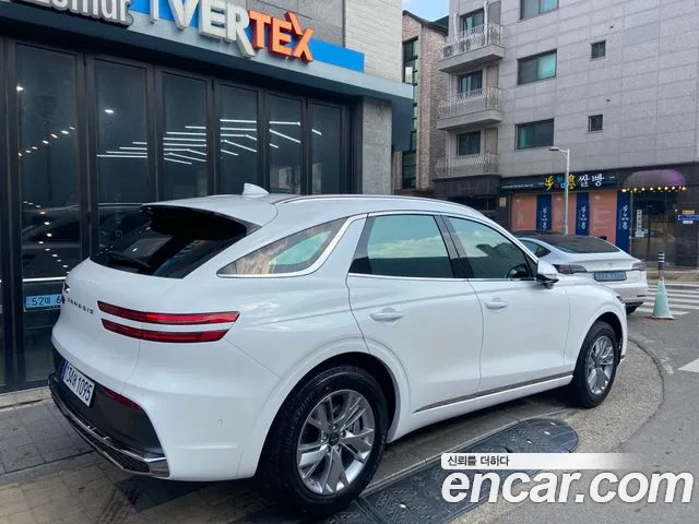 Genesis GV70 — Фото автомобиля 2