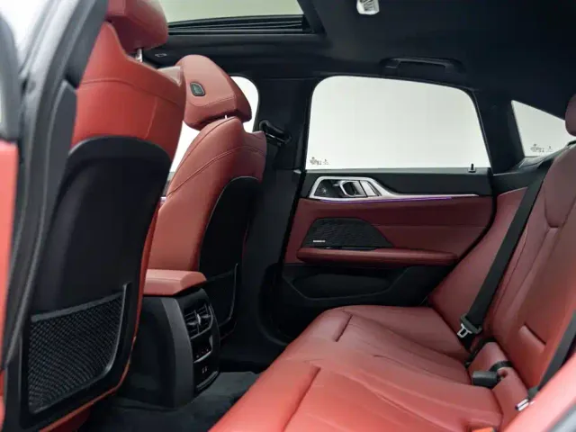 BMW 4 Series — Фото автомобиля 9