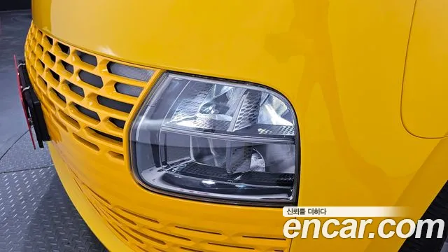 Hyundai Staria Staria L3.5 Школьный автобус — Фото автомобиля 22
