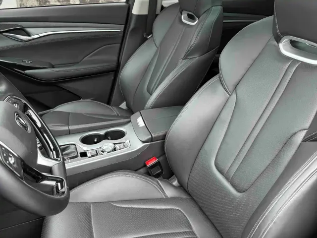 Changan CS75 Plus — Фото автомобиля 13