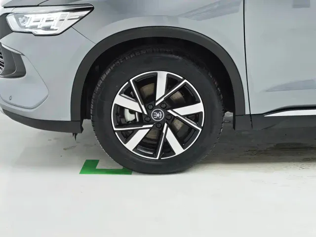 BYD Song Pro — Фото автомобиля 8