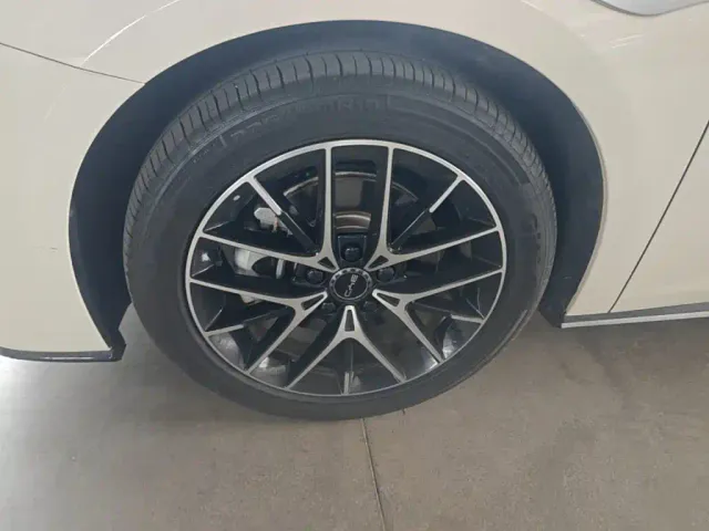 BYD Seal 07 DM-i — Фото автомобиля 24