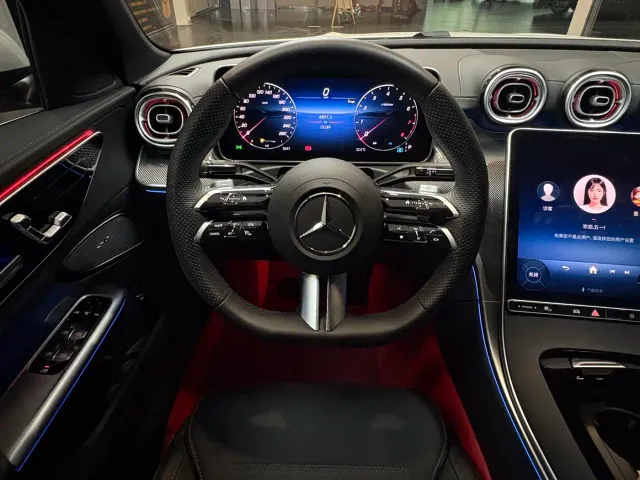 Mercedes-Benz C-Class — Фото автомобиля 7