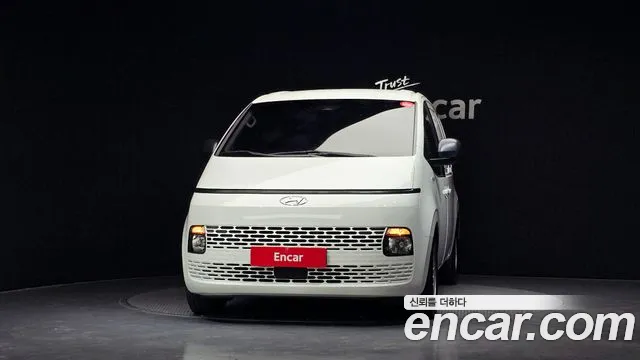 Hyundai Staria — Фото автомобиля 3
