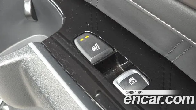 Kia Sorento Новый Sorento 4 поколение Бензин 2.5T 2WD — Фото автомобиля 19