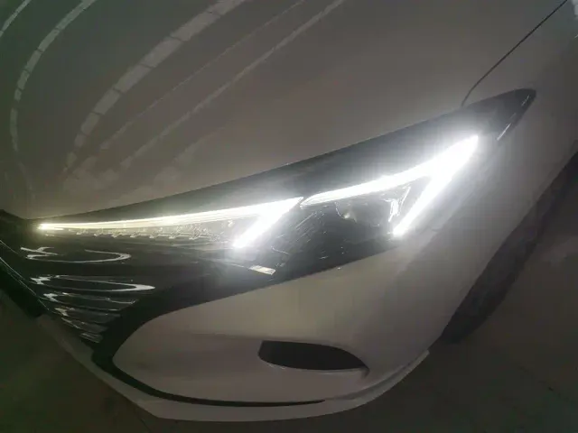 Changan Eado — Фото автомобиля 23