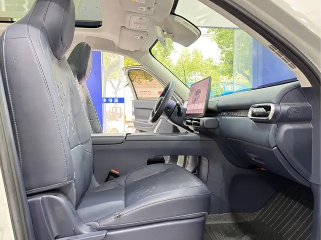 Leapmotor A10 — Фото автомобиля 13