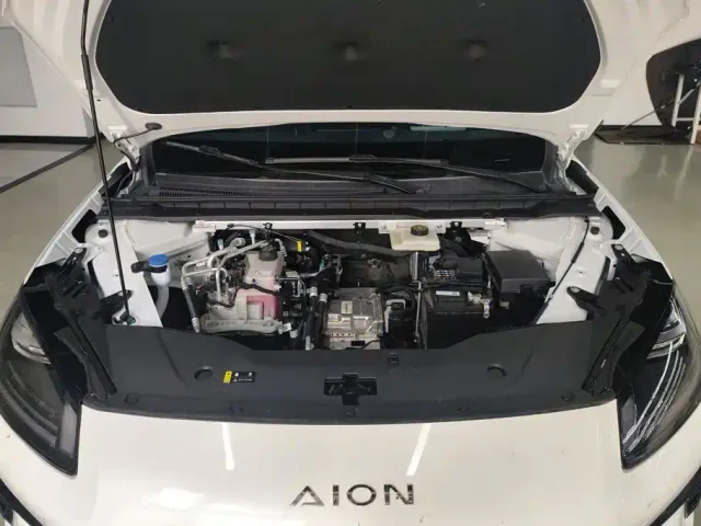 GAC Aion RT — Фото автомобиля 10