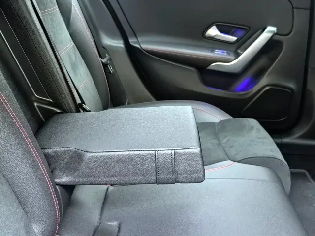 Mercedes-Benz A-Class — Фото автомобиля 13