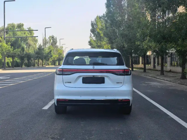 Shangjie SUV — Фото автомобиля 5