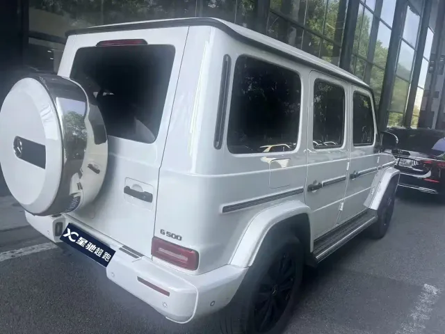 Mercedes-Benz G-Class — Фото автомобиля 2