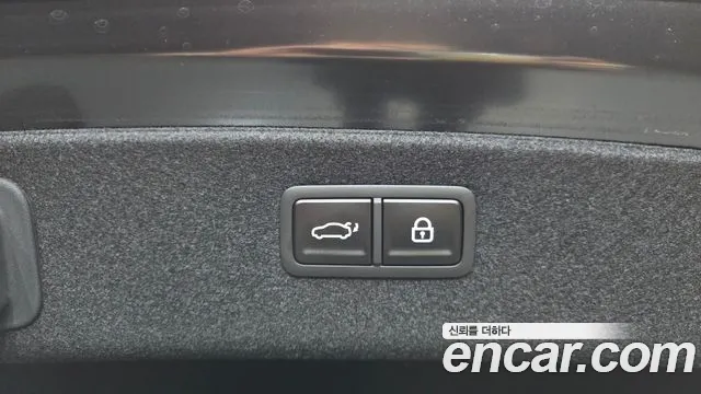 Genesis G80 Бензин 2.5 турбо AWD — Фото автомобиля 16