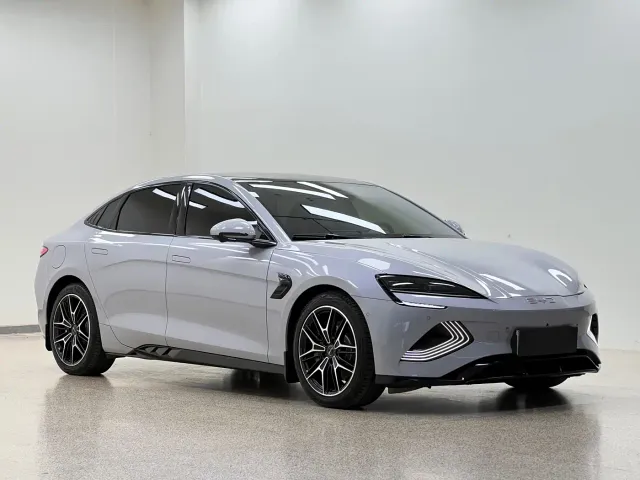 BYD Seal — Фото автомобиля 3