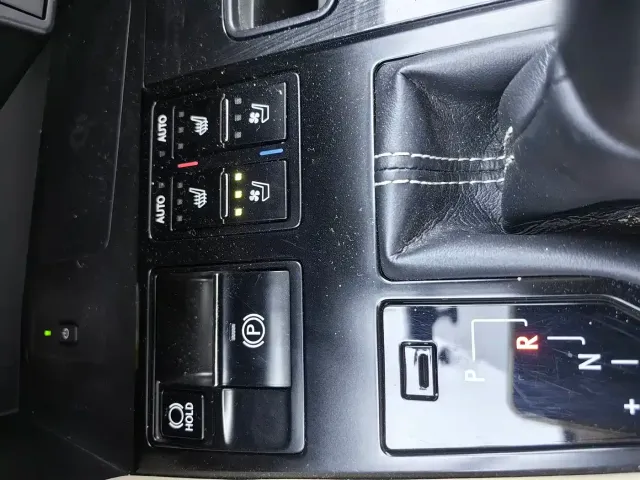 Lexus RX — Фото автомобиля 15