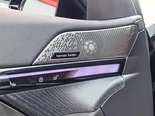 BMW 5 Series — Фото автомобиля 7