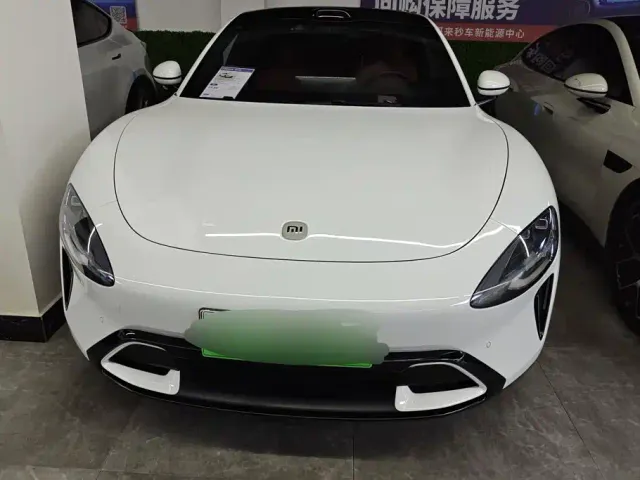 Xiaomi SU7 — Фото автомобиля 2