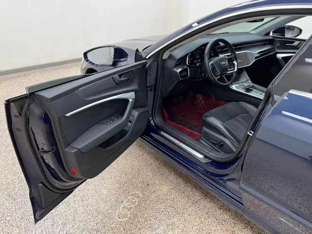 Audi Audi A7L 2022 45 TFSI S-line Future Dream Edition — Фото автомобиля 15