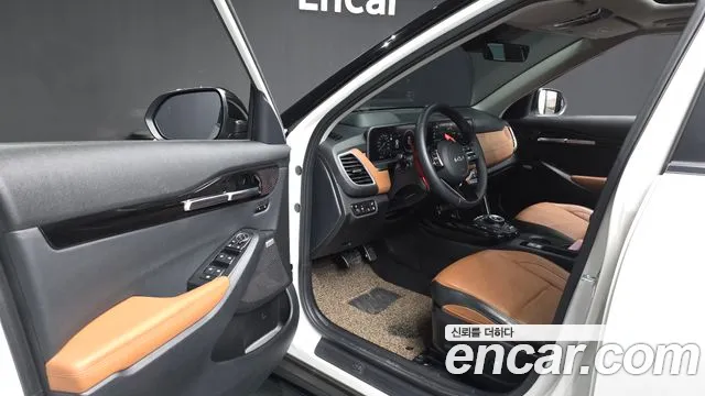 Kia Seltos New — Фото автомобиля 10