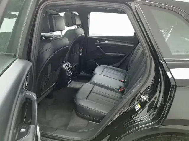 Audi Q5L — Фото автомобиля 15