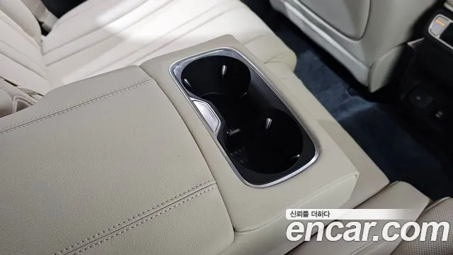 Genesis GV80 — Фото автомобиля 27