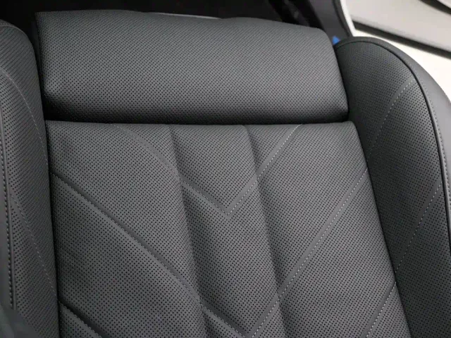 BMW XM — Фото автомобиля 21