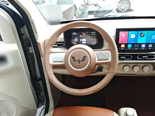 Wuling Hongguang Mini EV — Фото автомобиля 10