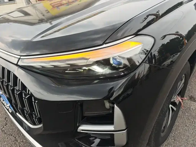 Audi Q6 — Фото автомобиля 23