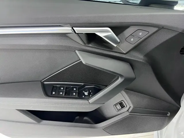 Audi Audi A3 2023 A3L Limousine 35 TFSI Luxury Sport — Фото автомобиля 8