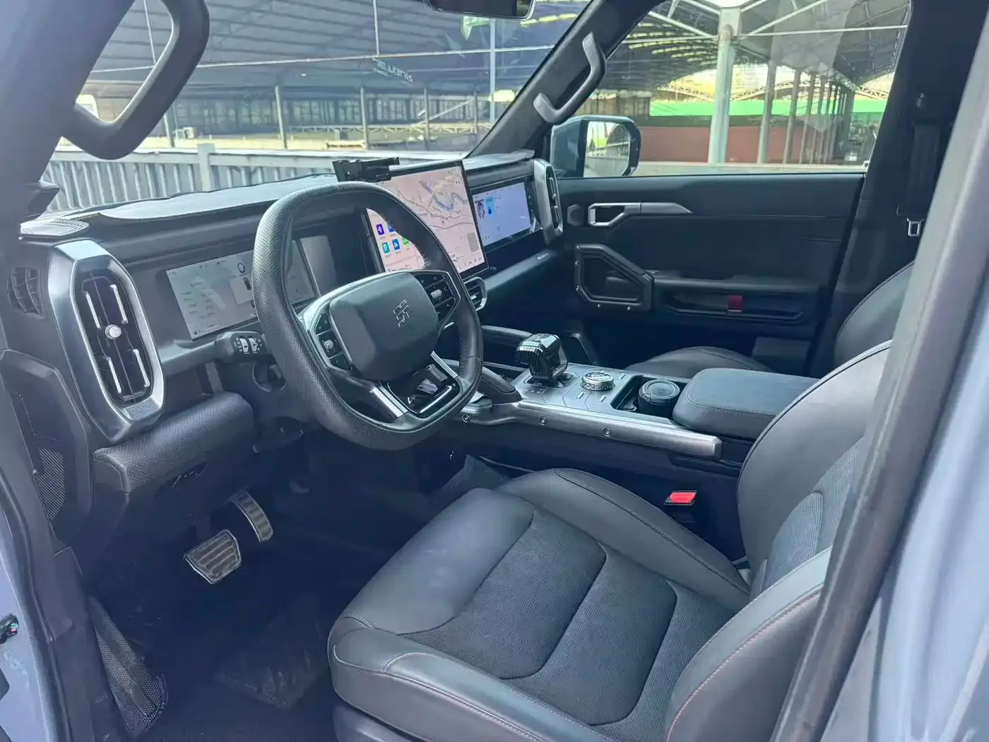 Jetour Jetour Traveler 2024 2.0T 4WD Cross PRO+ Entertainment Edition — Фото автомобиля 7