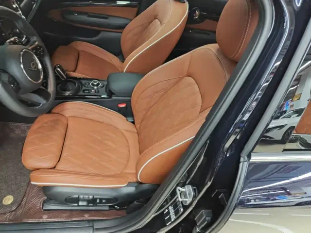 MINI Clubman — Фото автомобиля 14