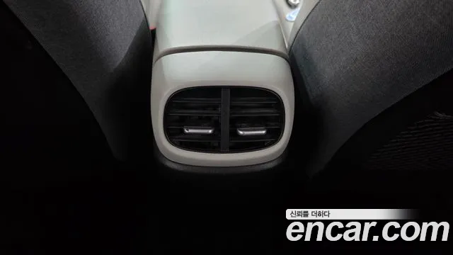 Hyundai Avante CN7 — Фото автомобиля 30